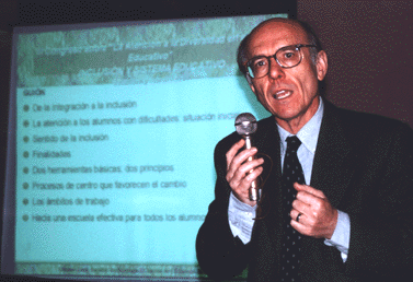 Climent Giné i Giné durante la Conferencia Inaugural