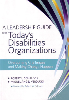 Portada del libro Una Guía de Liderazgo paralas organizaciones actuales de discapacidad
